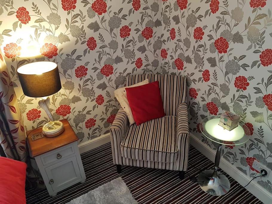 No6 High Street Appartement Edwinstowe Buitenkant foto