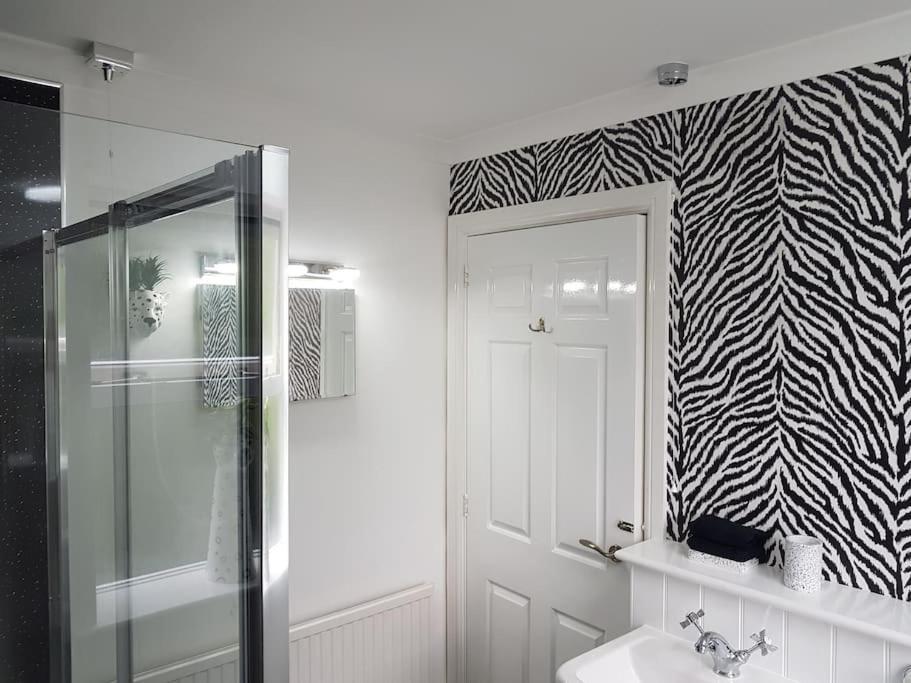 No6 High Street Appartement Edwinstowe Buitenkant foto