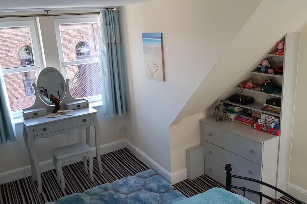 No6 High Street Appartement Edwinstowe Buitenkant foto